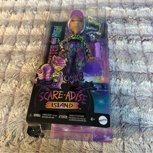Monster High Scare-Adise Island Clawdeen wolf